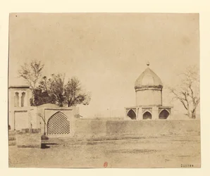 Téhéran. Porte de Dvoulét [Tombeau du khan de Khiva]